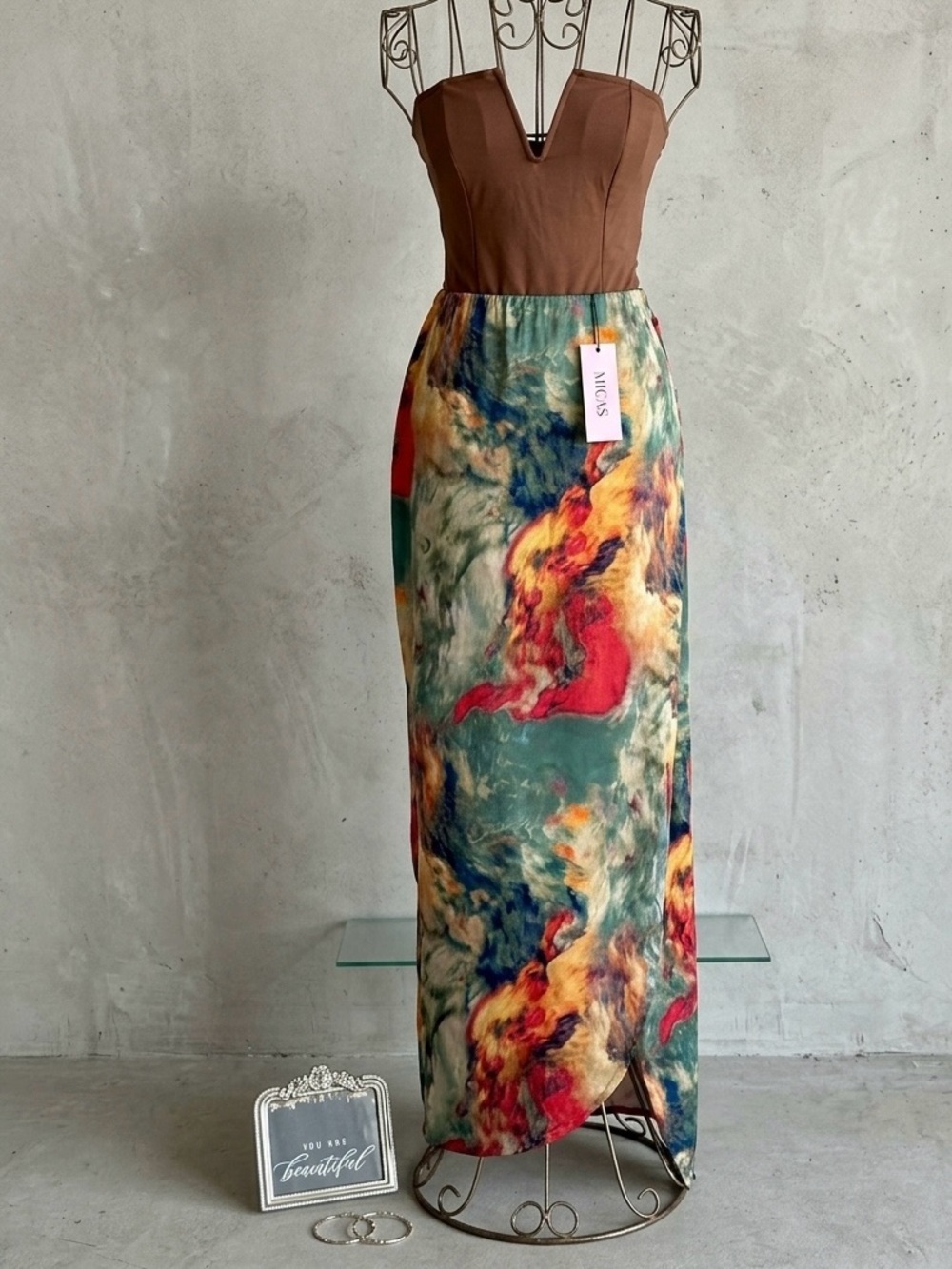 🌺🌴Micas Multicolor silk wrap skirt with
Strapless Deep V bodysuit NWT🌴🌺